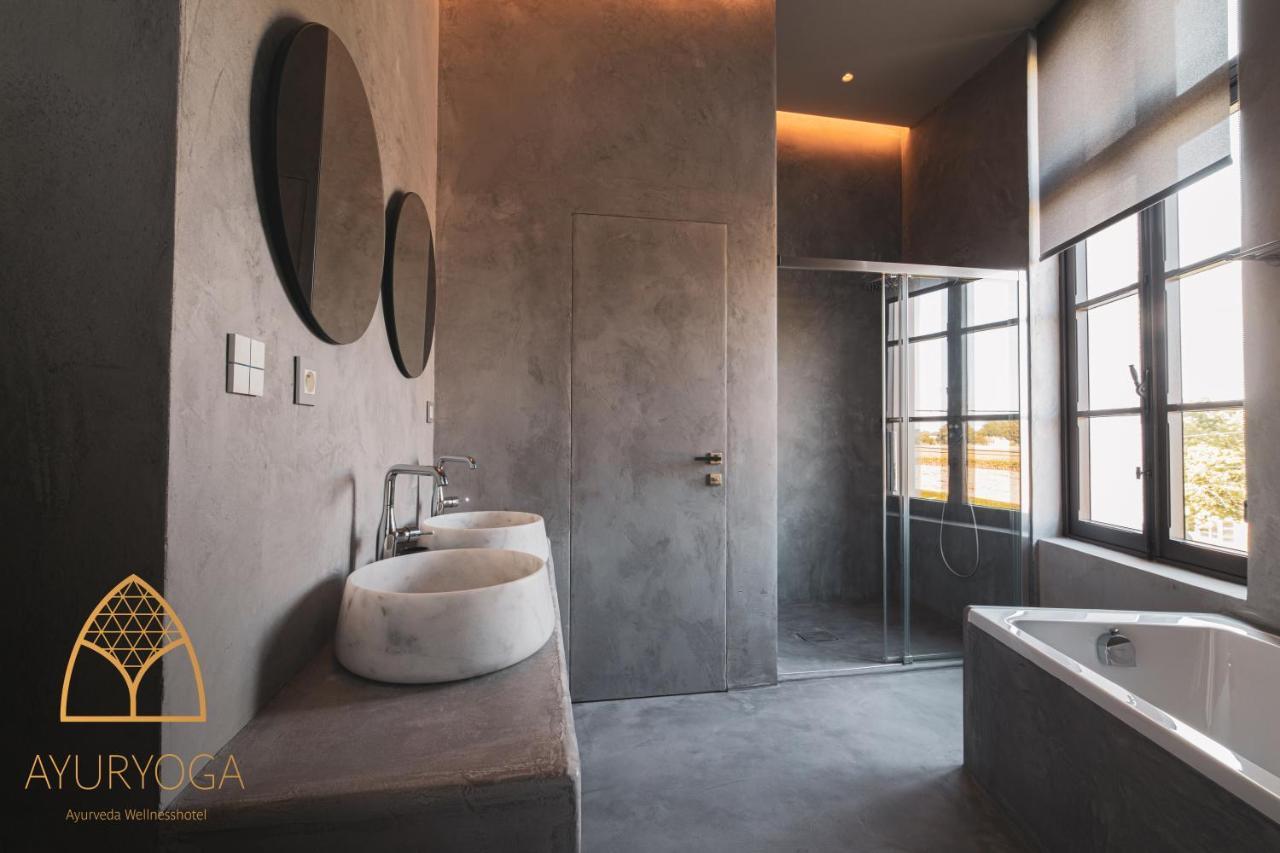 Ayuryoga Wellnesshotel Petegem Dış mekan fotoğraf